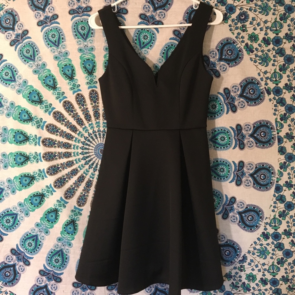 Deep V-neck A line dress
